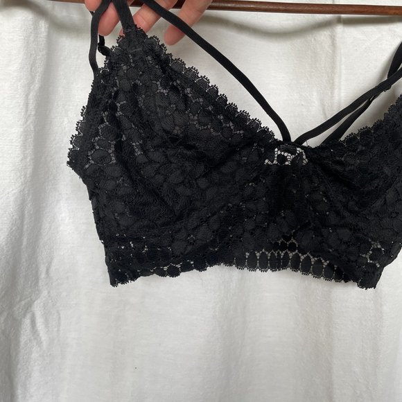 C'est Moi Bralette with Lace detail, Strap Detail - Picture 3 of 4